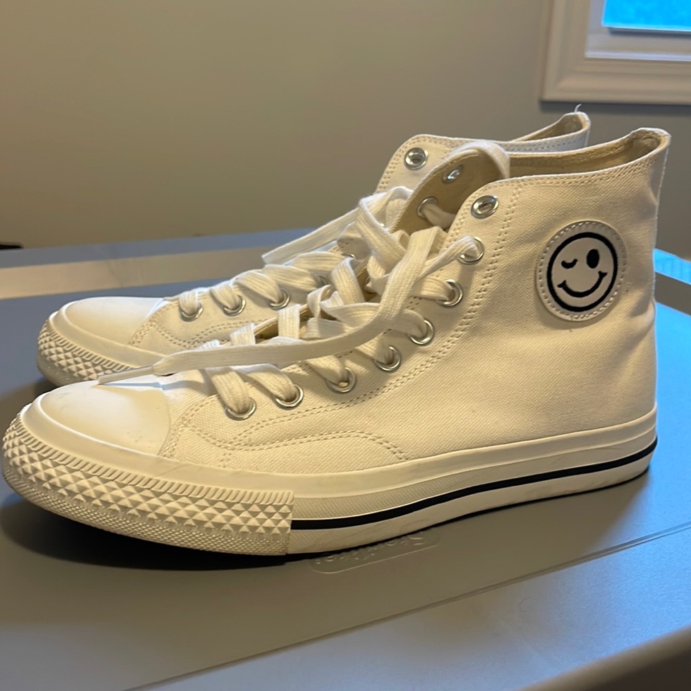 White smiley sneakers